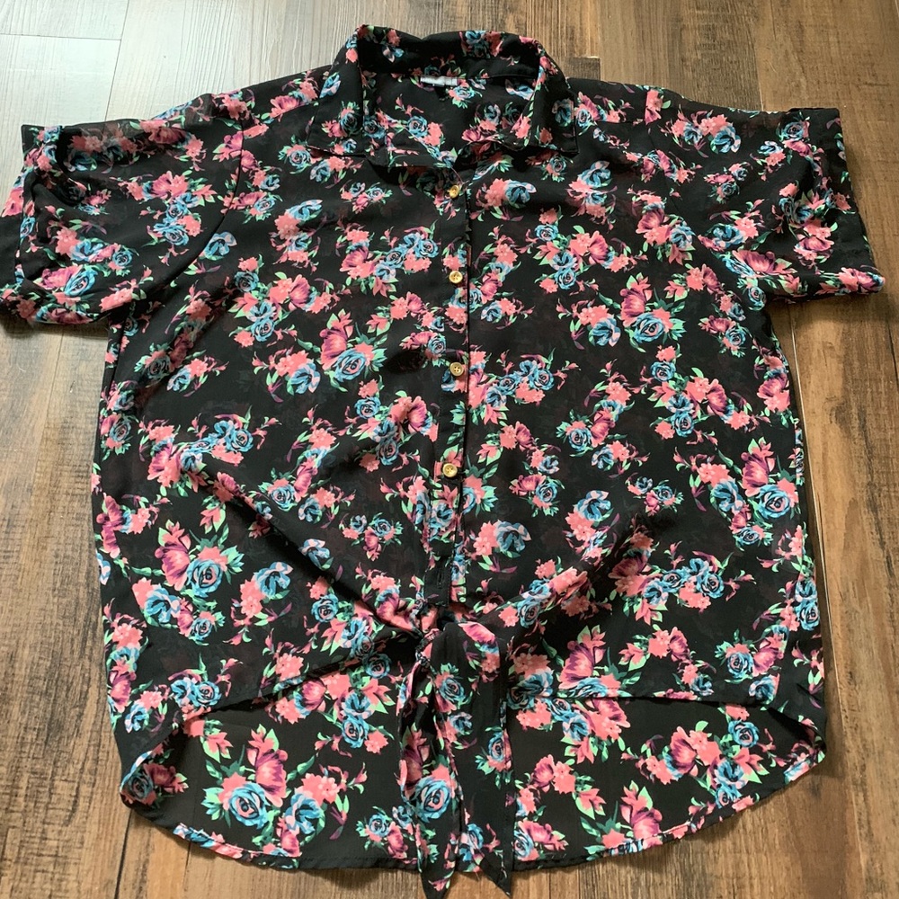 Button Down Floral Blouse